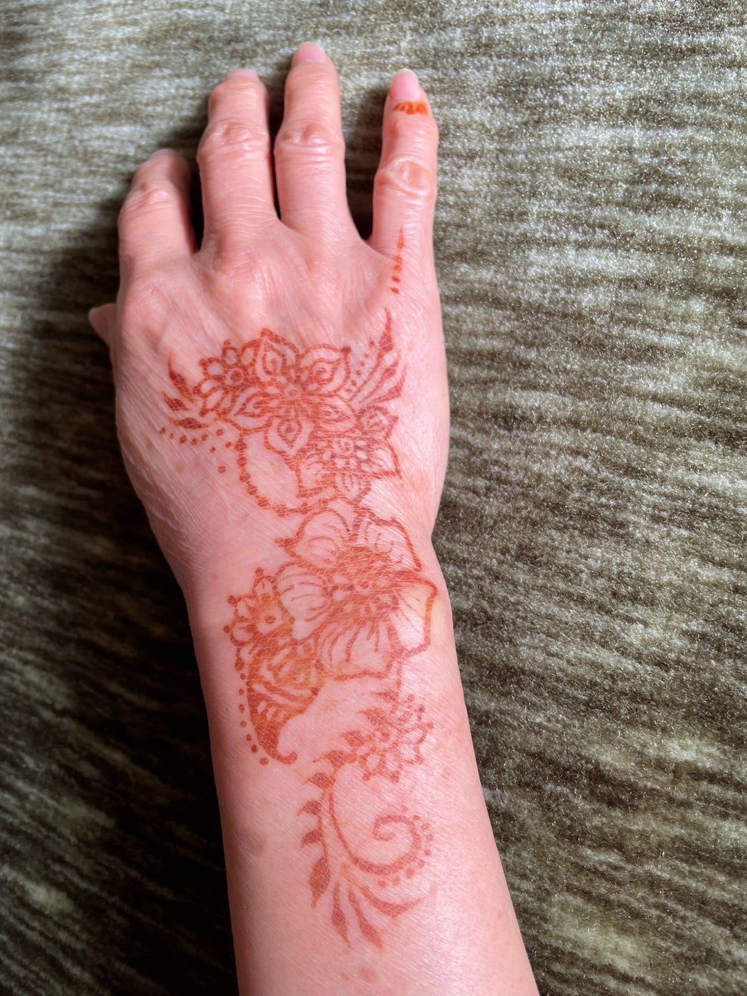 ＃ヘナタトゥー　＃美らヘナ　＃安心安全タトゥー　＃天然100％　＃熟成ヘナ　　＃美らヘナならでは　